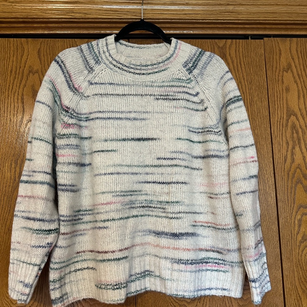 Old Navy Women's Sweater in Cream with Multicolor Accents